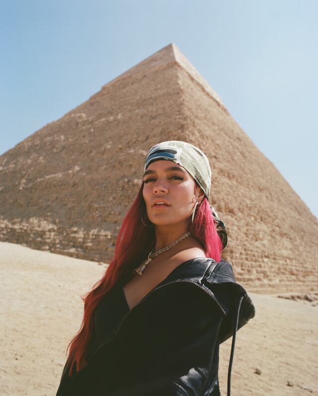 Karol G estrena nuevo sencillo y video musical junto a Ovy