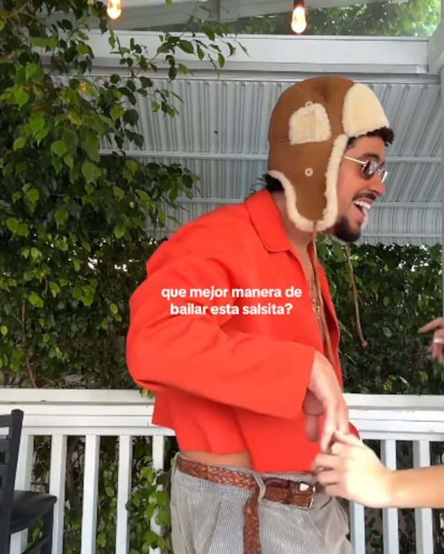 Bad Bunny demuestra sus pasos de salsa junto a influencer dominicana