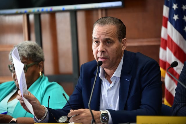 Guisan con la reparación de escuelas los hermanos del representante Jorge Navarro, acusados a nivel federal
