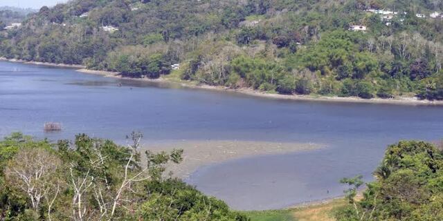 Leve aumento en Carraízo tras lluvias