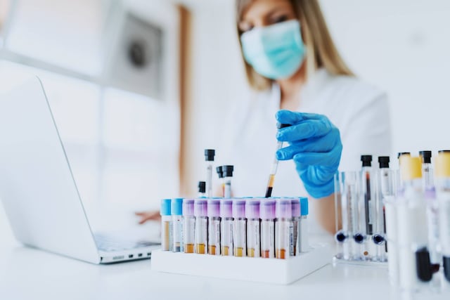 Cargos contra laboratorio clínico que utilizó identidad de médicos y pacientes para esquema de fraude al Medicaid