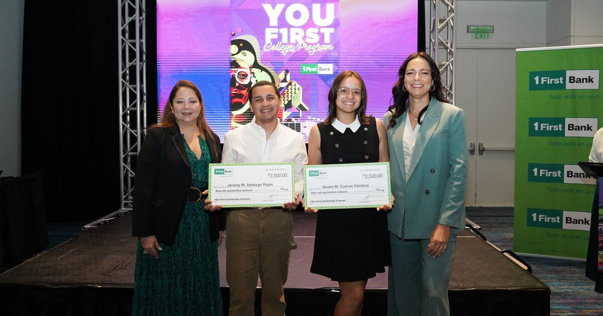 FirstBank entrega 25 becas para apoyar a estudiantes universitarios en ...