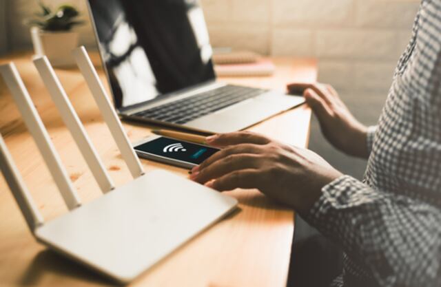 ¿Es posible usar el router viejo para aumentar la señal de Wi-Fi?