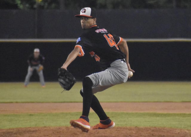 Pelota Doble A: Guayama derrota a los Petateros de Sabana Grande