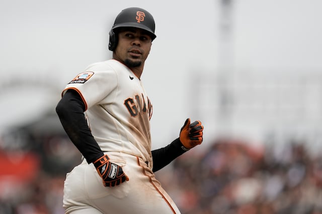 Gigantes superan 1-0 a Diamondbacks