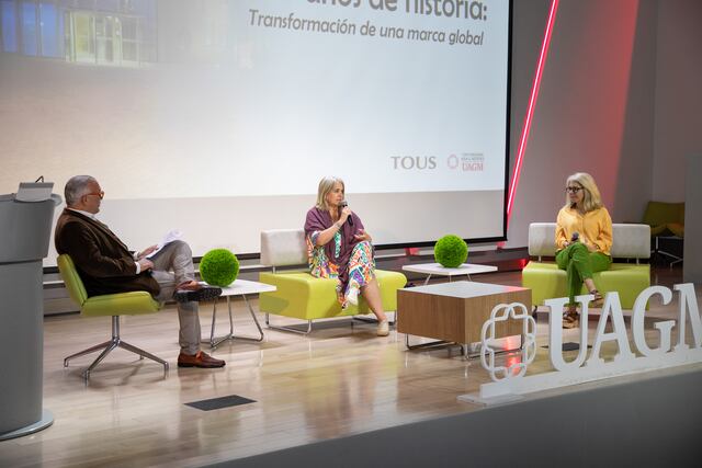 Hermanas Tous comparten sus experiencias de negocio con estudiantes de UAGM