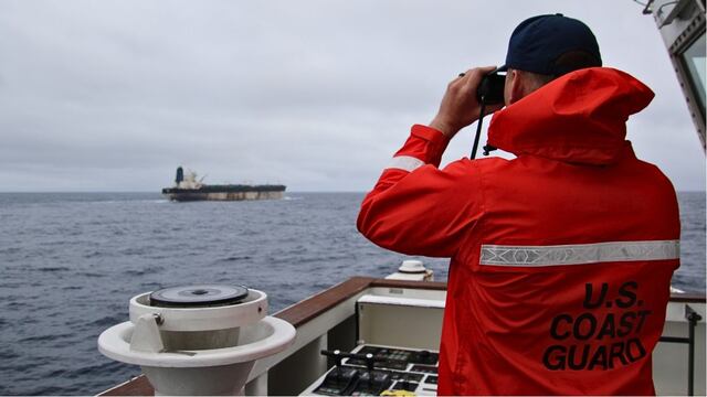EE.UU. confisca barco petrolero con bandera rusa tras persecución en el Atlántico