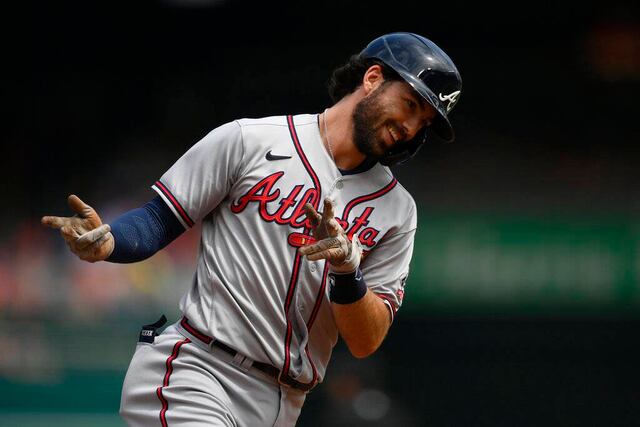 Bravos superan a Nacionales