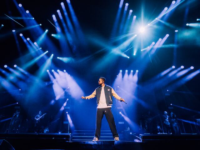 Romeo Santos hace delirar a Chile en histórica marca de conciertos
