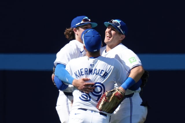 Daulton varsho pega tercer grand de su carrera