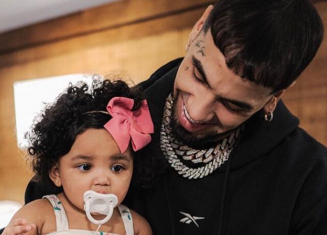 Gianella, la segunda hija de Anuel AA, asiste a su concierto en Houston