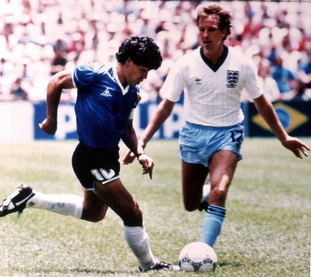 Camiseta de Diego Maradona de “la mano de Dios” va a subasta