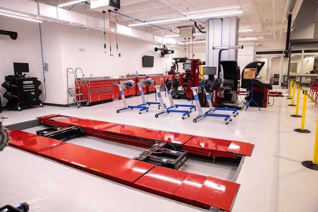 Toyota inaugura nuevas oficinas en Puerto Rico