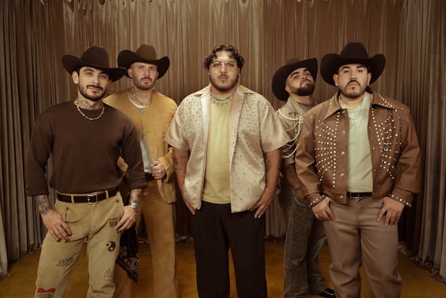 Grupo Frontera anuncia su gira mundial “Triste Pero Bien C*brón Tour”