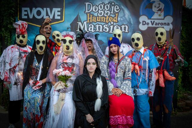 Abre sus puertas al público el ‘Doggie Haunted Mansion’