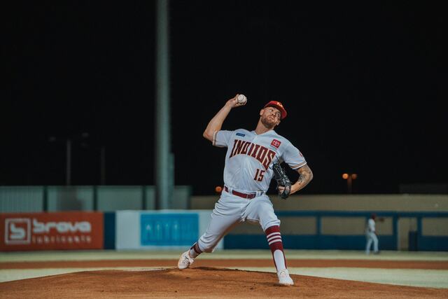 Webb lidera a los Indios a su tercer triunfo en línea