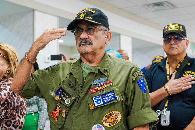 Senado reconoce a veteranos de la Guerra de Vietnam