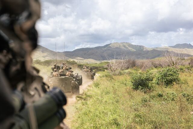 Marines de EE. UU. prueban integración de drones y morteros en ejercicios en Puerto Rico