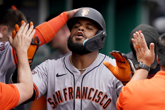 Puertorriqueño Heliot Ramos ayuda a Giants a remontar y vencer 7-6 a Pirates