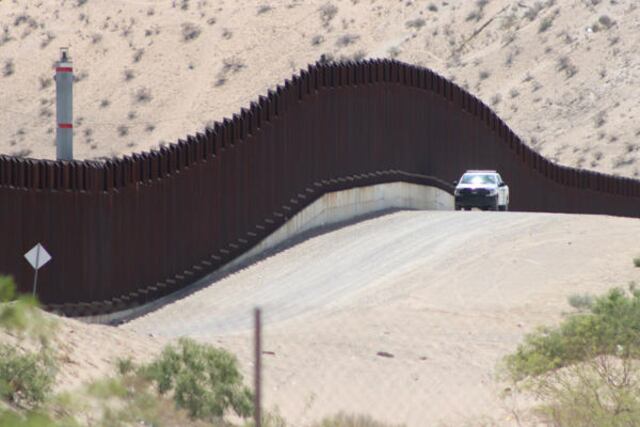 México y Estados Unidos acuerdan modernizar los puentes y cruces fronterizos