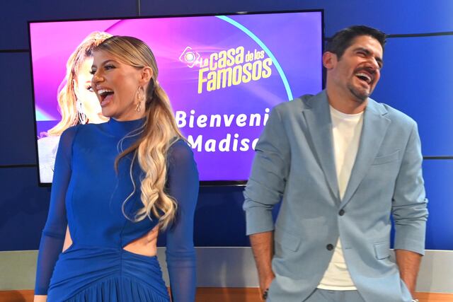Captan a Madison Anderson acompañando a Pepe Gámez a entrevista con programa de Telemundo