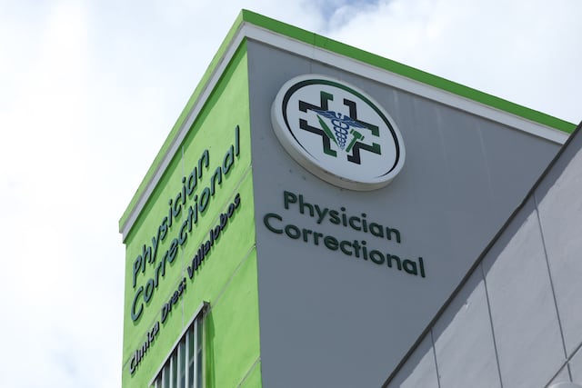 Pasada firma del secretario de la Gobernación cabildea por Physician Correctional