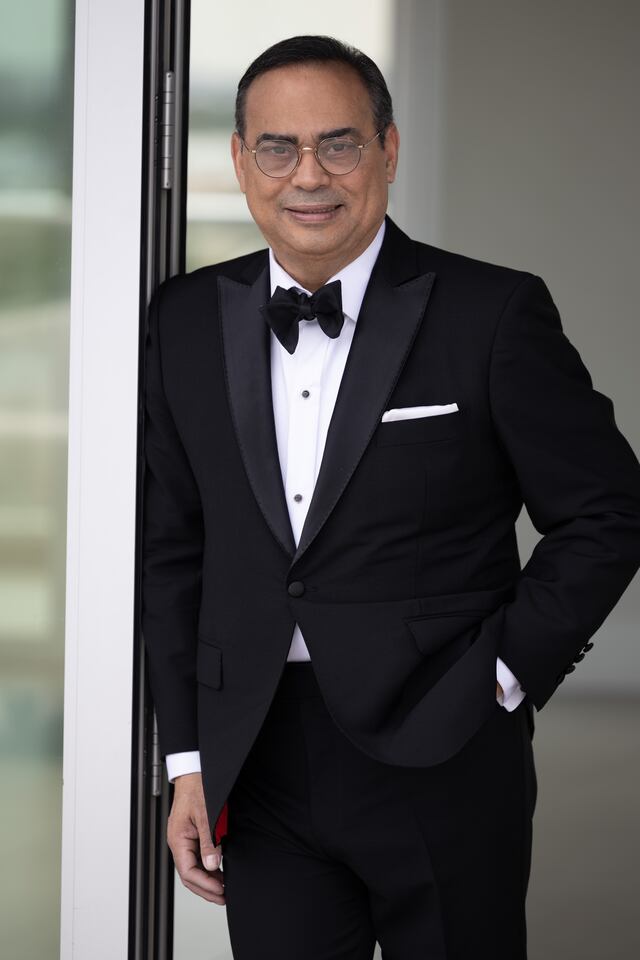 Gilberto Santa Rosa lanza su nuevo disco “Debut y segunda tanda”
