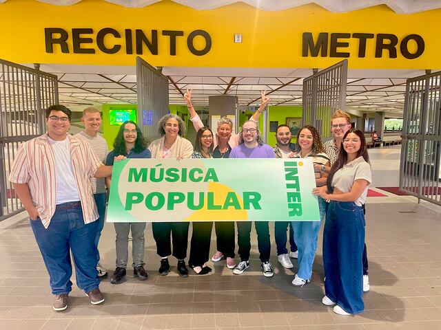 Pianista Brenda Hopkins firme en su compromiso con jóvenes músicos