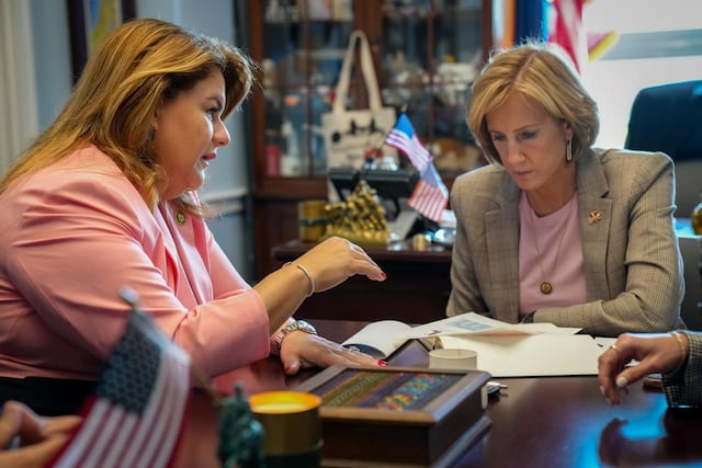 Jenniffer González discute con congresistas continuidad de fondos de Medicaid