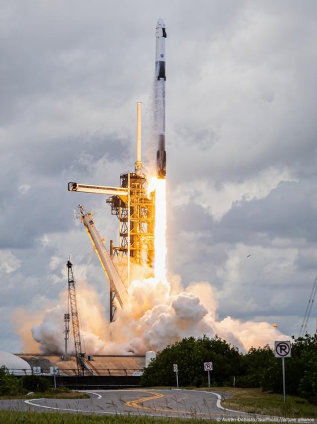 Nueva tripulación parte hacia la Estación Espacial Internacional