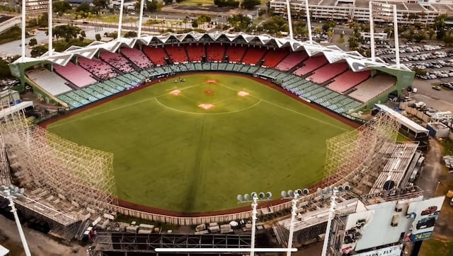 Alcalde de San Juan anuncia proyecto millonario de mejoras al Hiram Bithorn