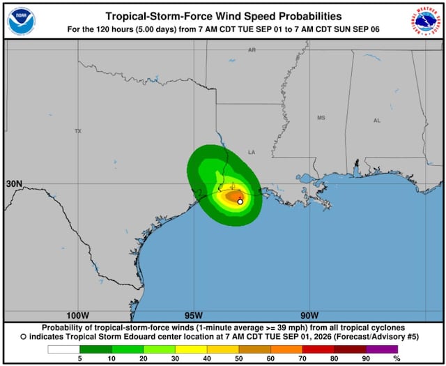 Tormenta tropical Edouard toca tierra en Luisiana con fuertes lluvias
