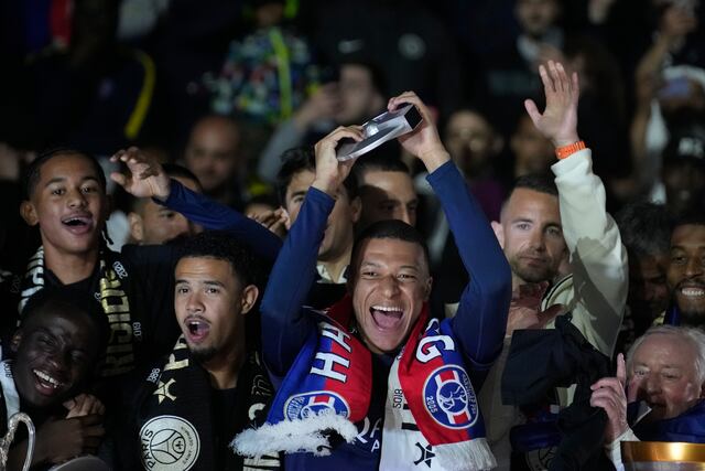 Mbappé y el PSG concluyen su relación en malos términos