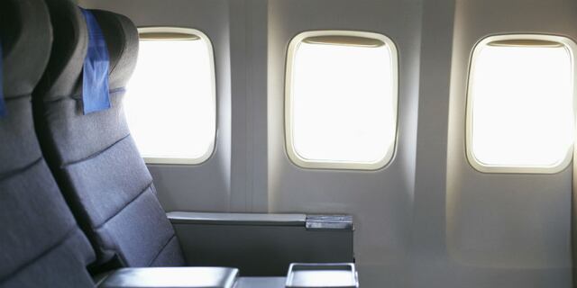 Pasajero en pleno vuelo: "¡Vengo de África!"