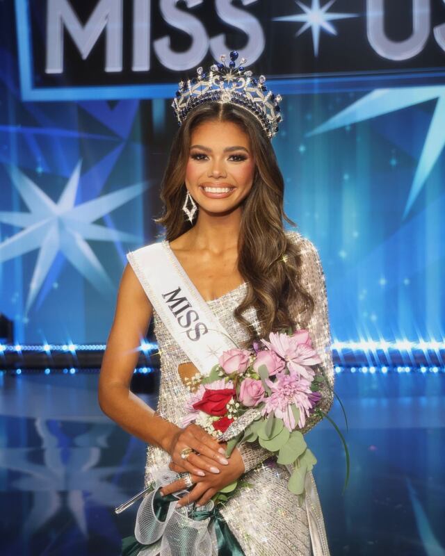 Oficial de inteligencia militar en el ejército gana Miss USA 2024