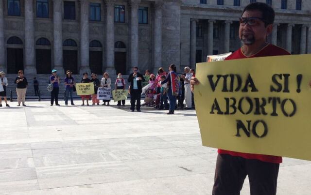 Realizan marcha contra el aborto