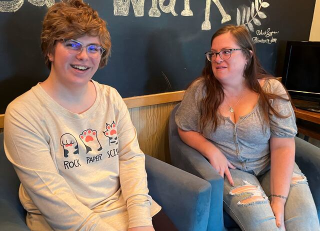 Nebraska impone período de espera para jóvenes transgénero antes de empezar tratamientos