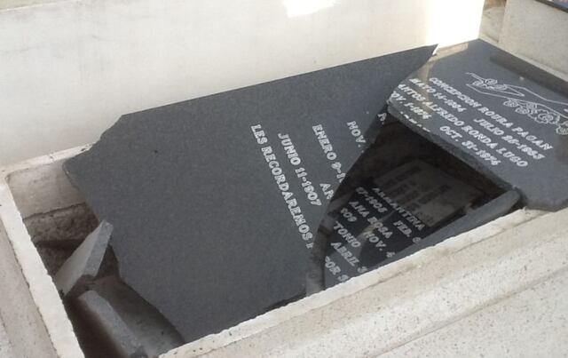Destruyen panteón de la familia del alcalde de Lajas