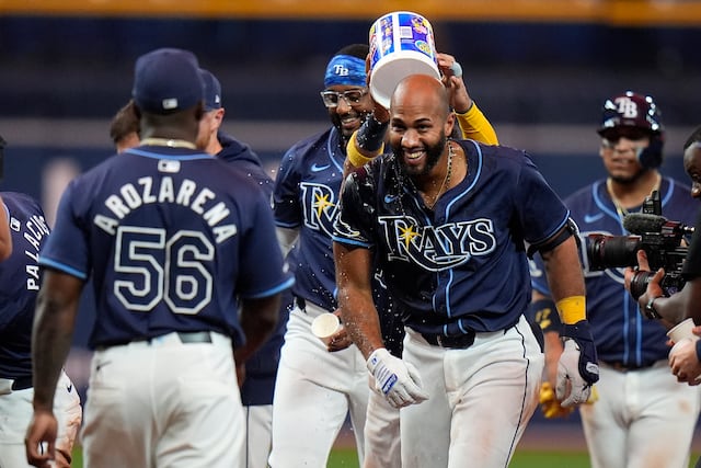 Con doble de José Caballero en la décima entrada, Rays vencen a Yankees
