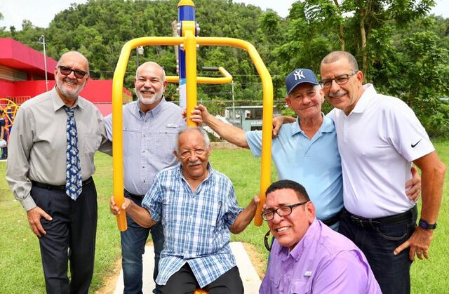 Inauguran gimnasio al aire libre en Toa Baja