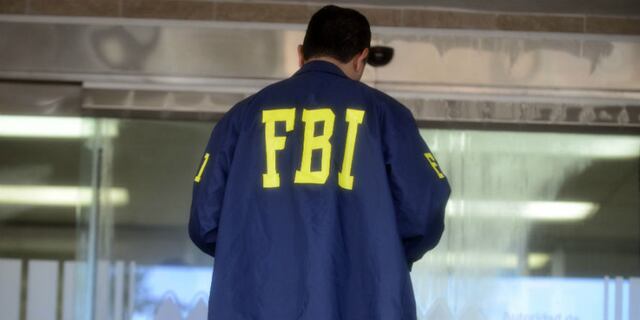 Federales ejecutan amplio operativo en una decena de residenciales