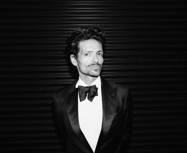 Draco Rosa recibe el Premio a la Excelencia Musical