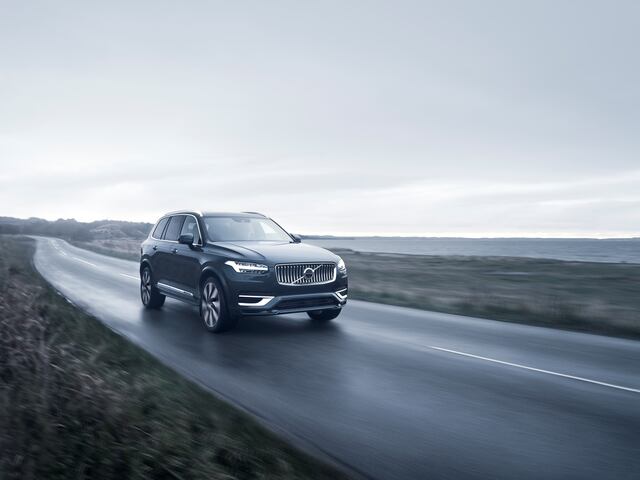 Volvo se convierte en una marca de autos 100% electrificada