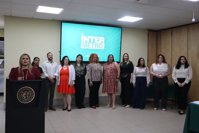 Se gradúa primer grupo de trabajadores sociales que irán directo a laborar en Familia