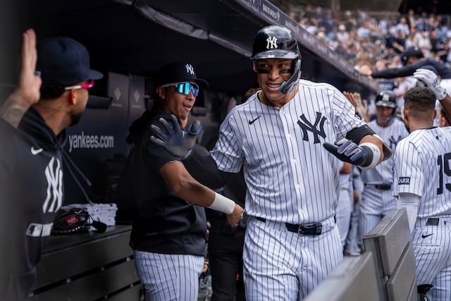 Judge conecta tres de los nueve jonrones de los Yankees en triunfo ante Cerveceros