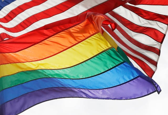 Denuncian falta de protección a comunidad LGBTQIA+ al iniciar el mes de orgullo