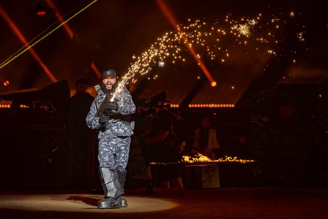 Farruko se presentó blindado en el Choliseo
