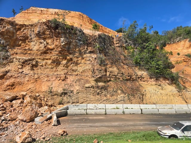 Cierran la PR-129 en Hatillo tras deslizamiento de terreno