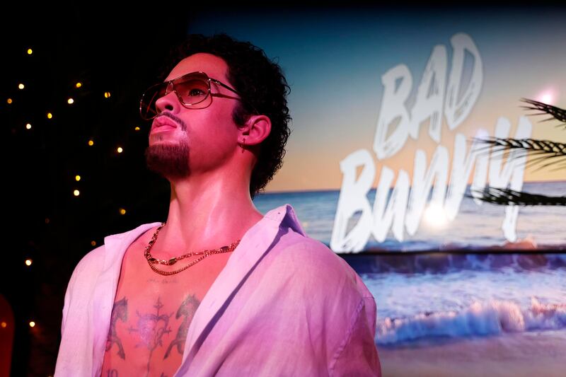 La nueva figura de Bad Bunny fue develada dos días antes de que el artista boricua comience su serie de 10 conciertos en Madrid. EFE/ Maria Aguilella Pardo