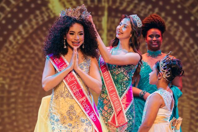 Joven de Guánica se corona como Teen Universal Tourism Puerto Rico